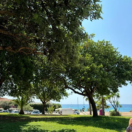 Fronte Mare Βίλα